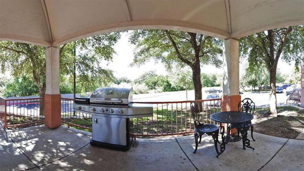 Sonesta Simply Suites Austin The Domain Area Zewnętrze zdjęcie